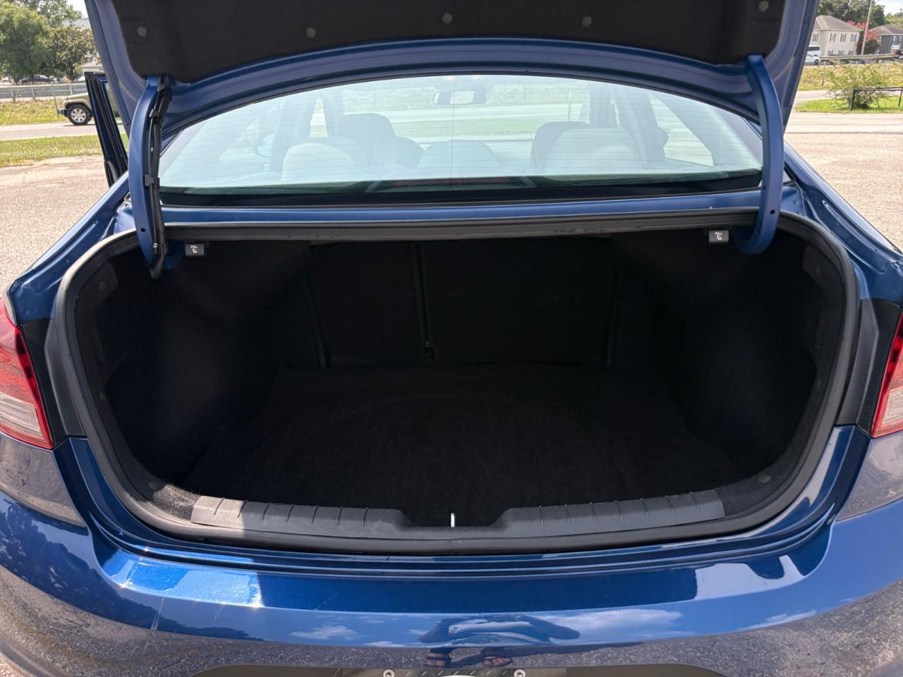 Hyundai Elantra SE IVT 2020