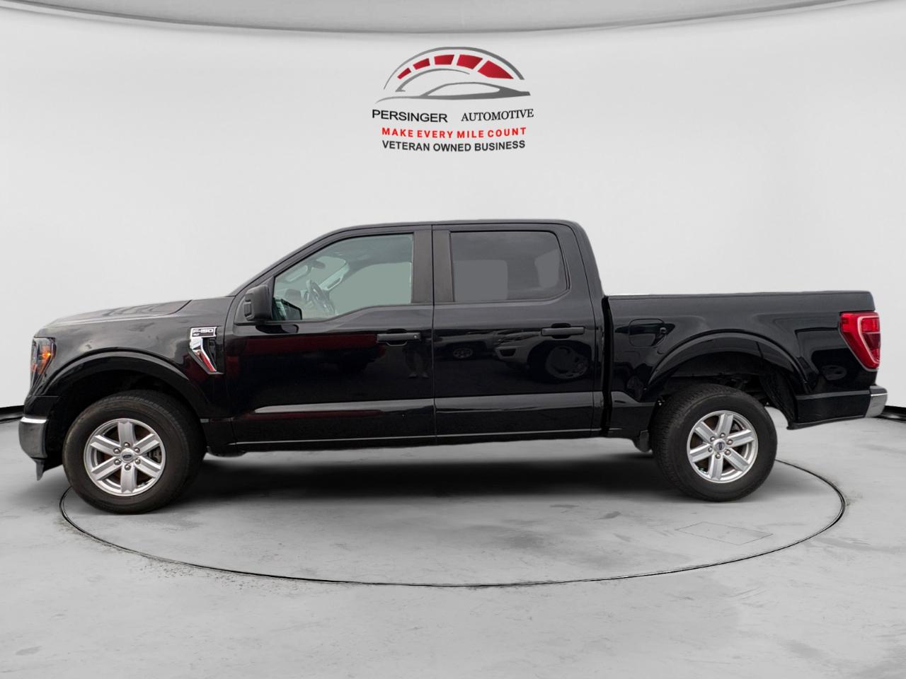 Ford F-150 XL 2WD SuperCrew 5.5' Box 2023