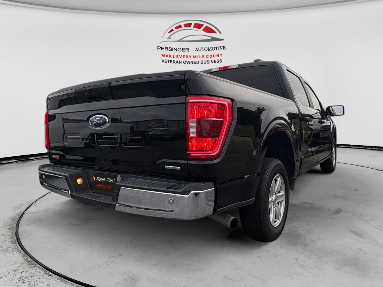 Ford F-150 XL 2WD SuperCrew 5.5' Box 2023