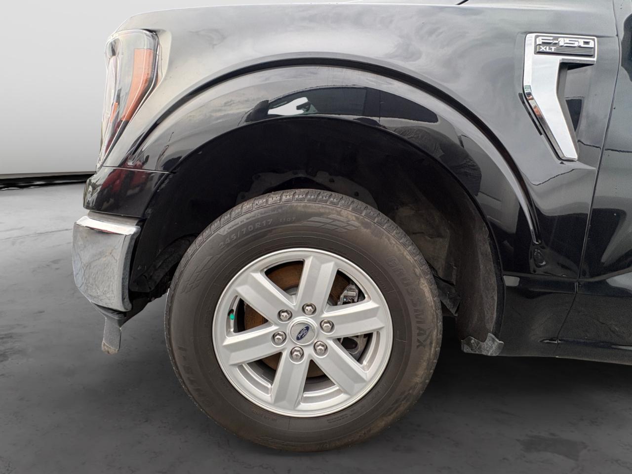 Ford F-150 XL 2WD SuperCrew 5.5' Box 2023