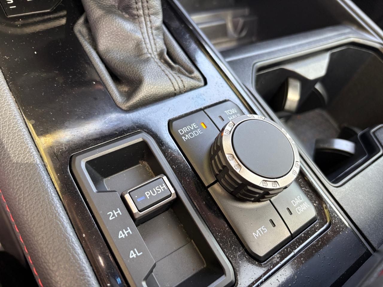 Toyota Tundra 4WD TRD Pro Hybrid CrewMax 5.5' Bed (Natl) 2022