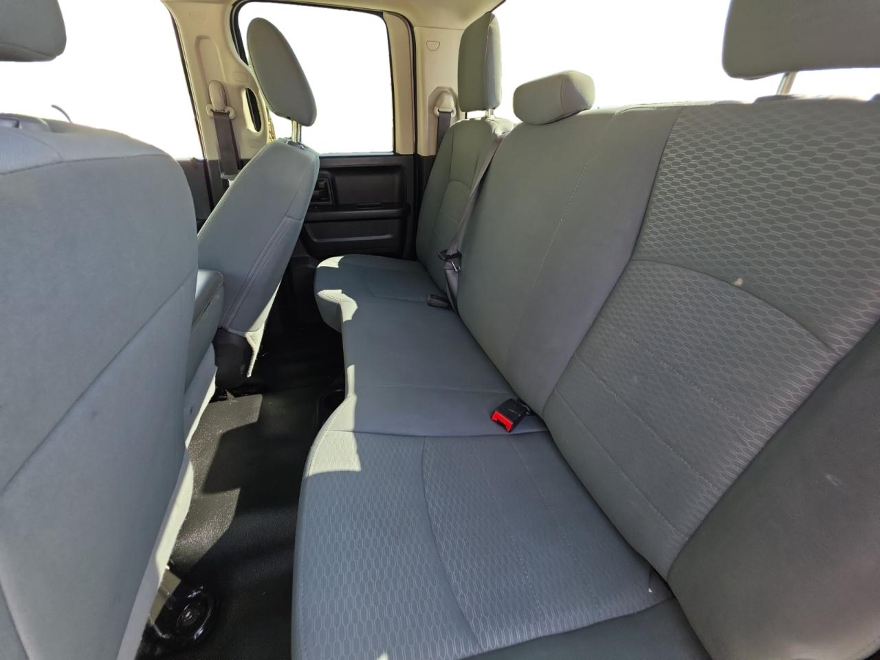 RAM 1500 Classic Tradesman 4x4 Quad Cab 6'4" Box 2020