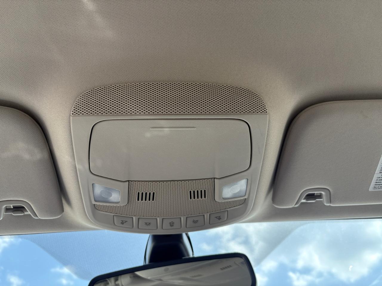 Ford Fusion Hybrid SE FWD 2019