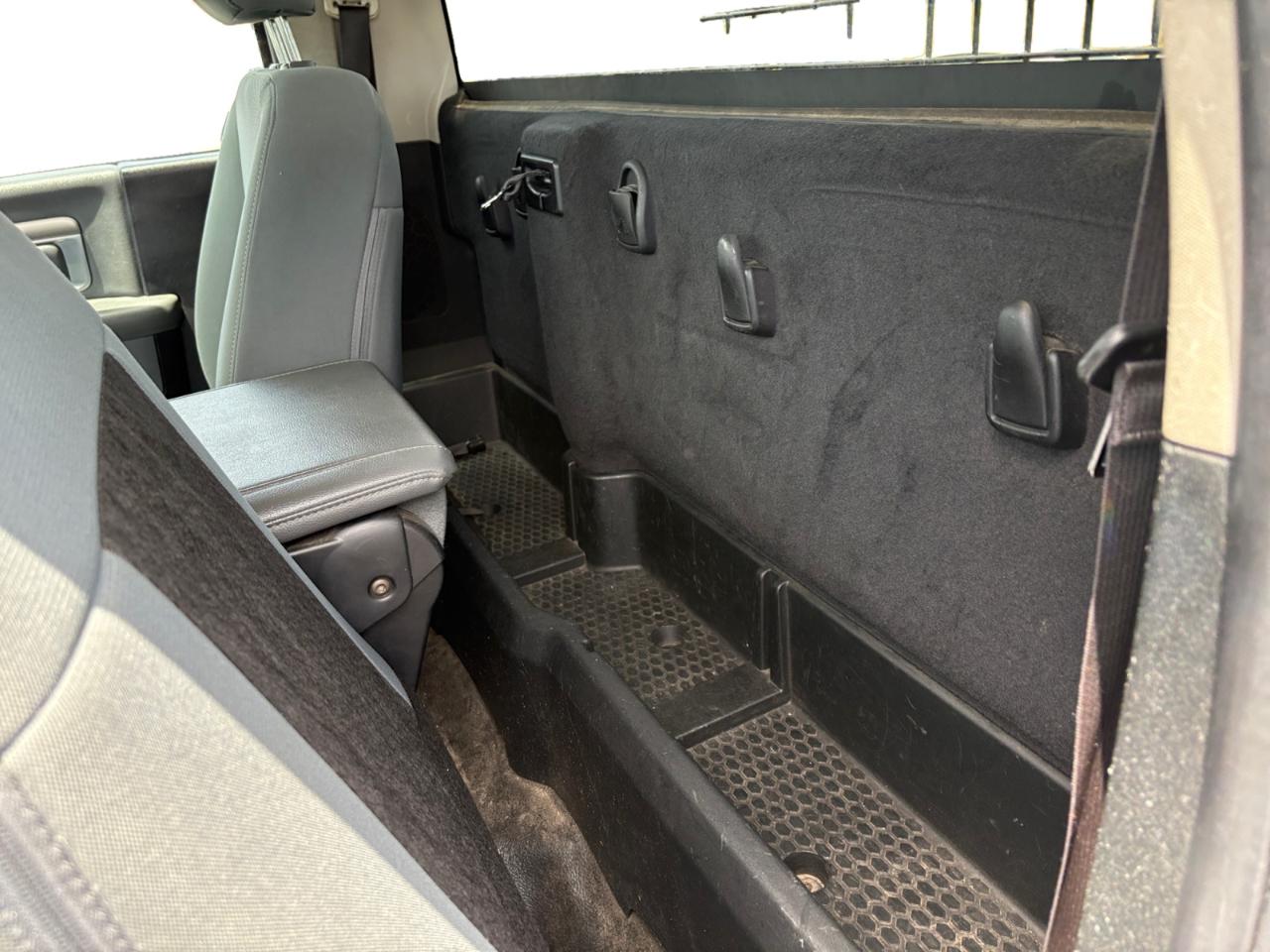 RAM 1500 Tradesman 4x2 Reg Cab 8' Box 2018