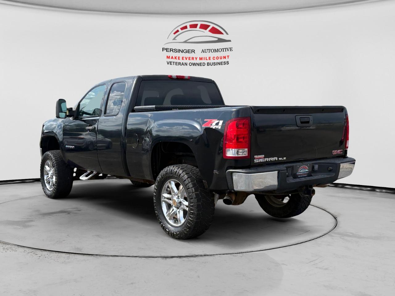 GMC Sierra 1500 4WD Ext Cab 143.5" SLE 2009