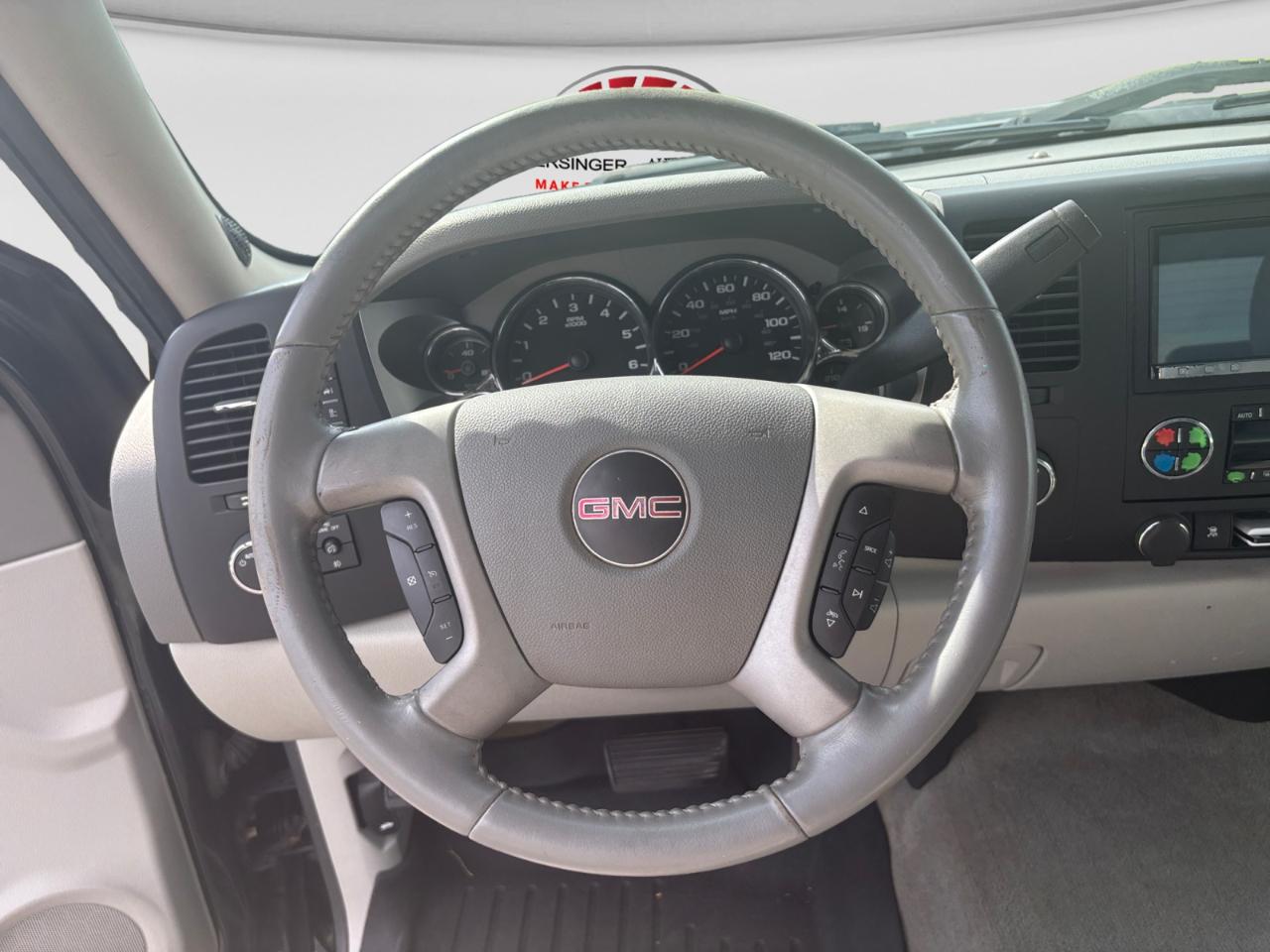 GMC Sierra 1500 4WD Ext Cab 143.5" SLE 2009