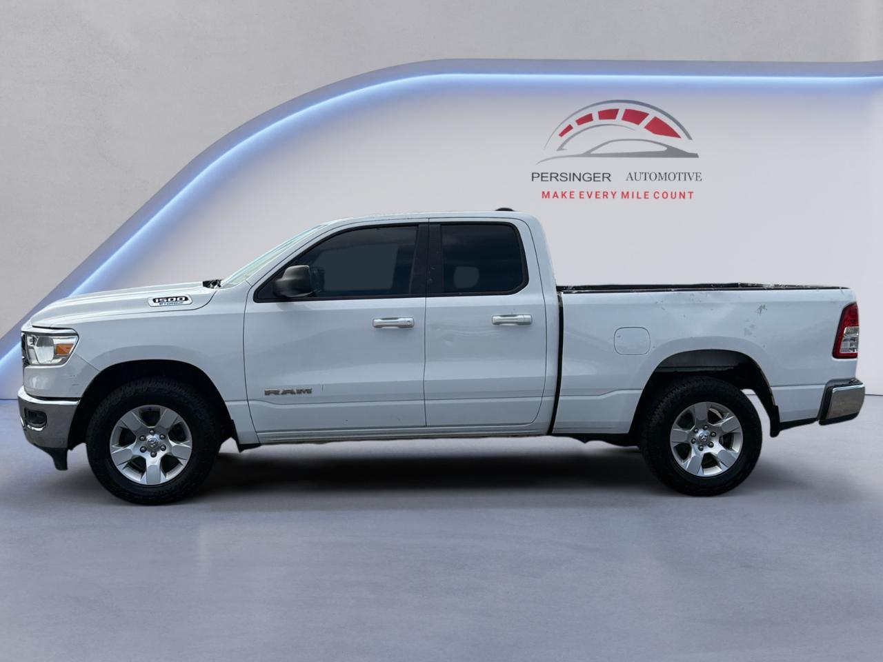 RAM 1500 Big Horn 4x2 Quad Cab 6'4" Box 2022