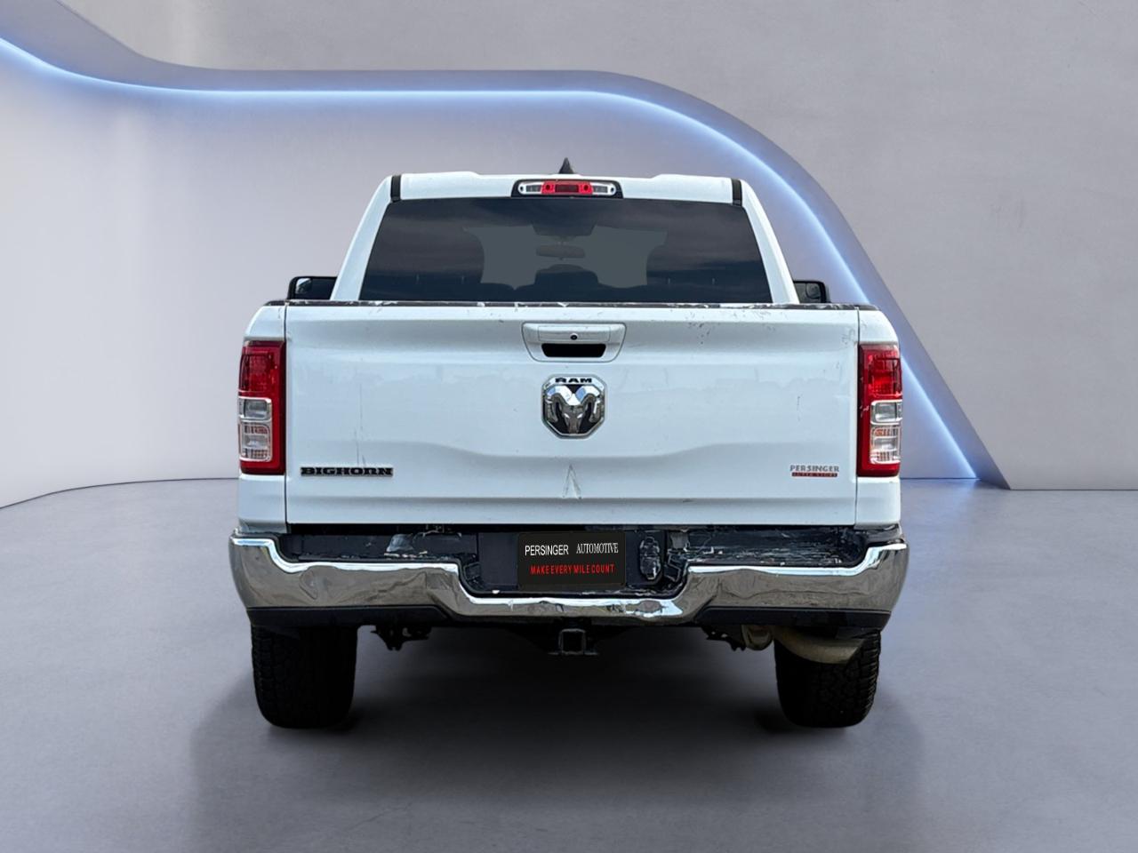 RAM 1500 Big Horn 4x2 Quad Cab 6'4" Box 2022