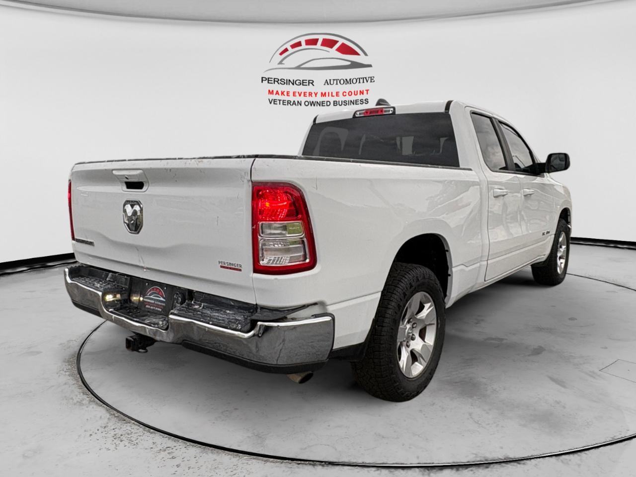 RAM 1500 Big Horn 4x2 Quad Cab 6'4" Box 2022