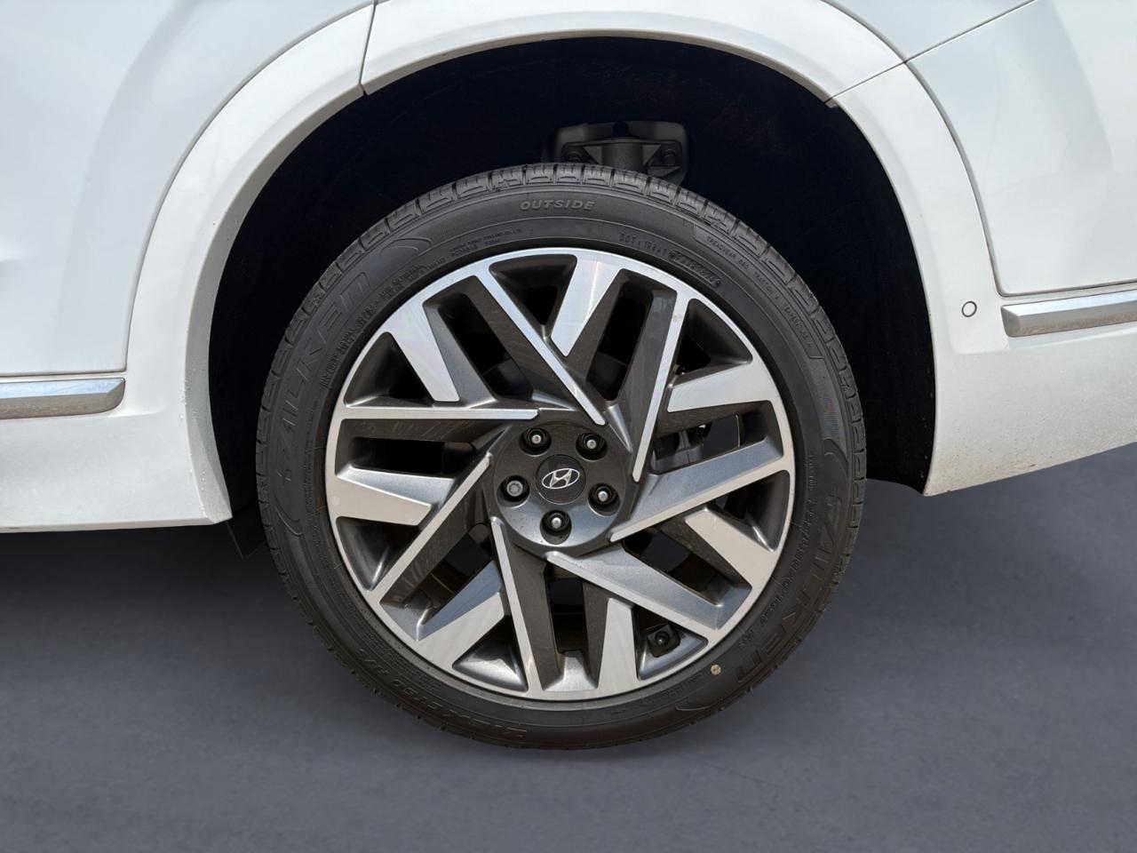 Hyundai Santa Fe Calligraphy AWD 2023