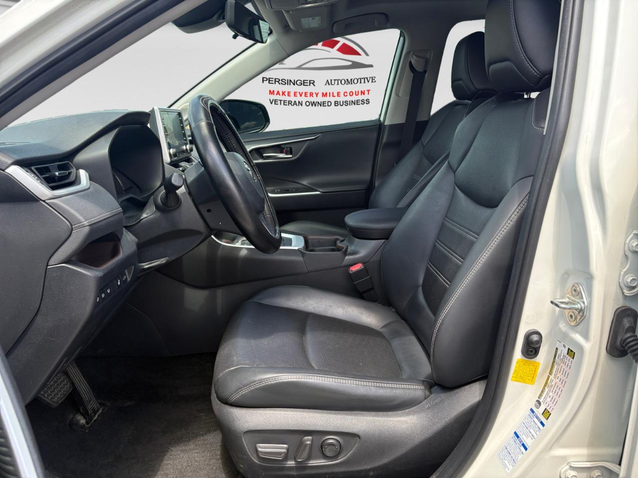 Toyota RAV4 Hybrid Limited AWD (Natl) 2020
