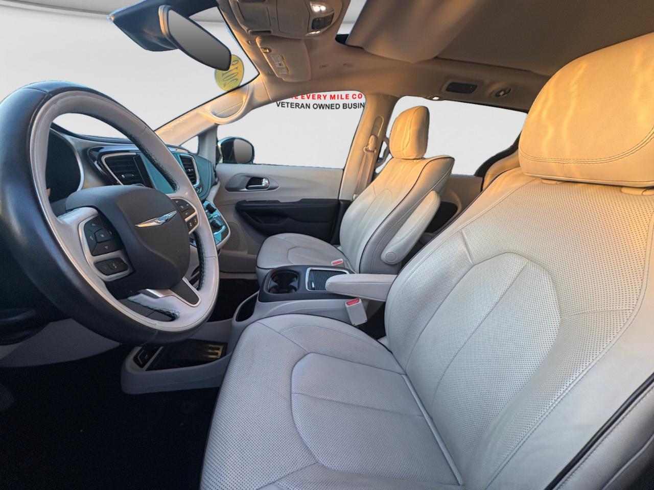 Chrysler Pacifica Hybrid Limited FWD 2018