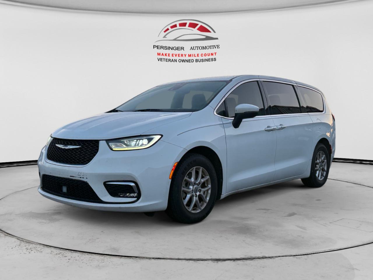 2023 Chrysler Pacifica Touring L FWD