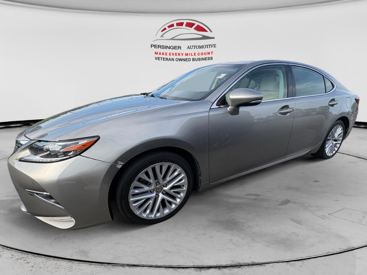 Lexus ES 350 4dr Sdn 2016