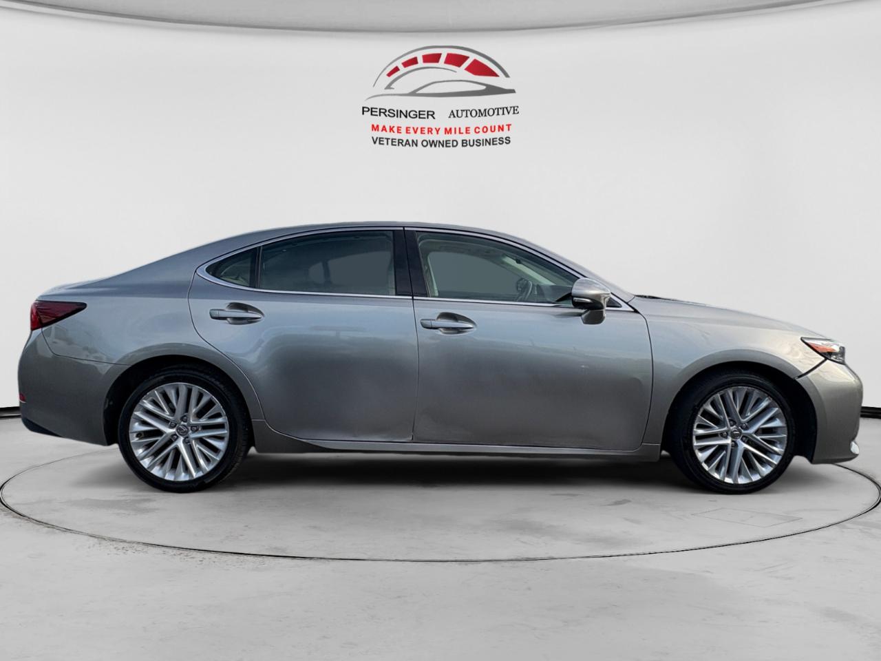 Lexus ES 350 4dr Sdn 2016