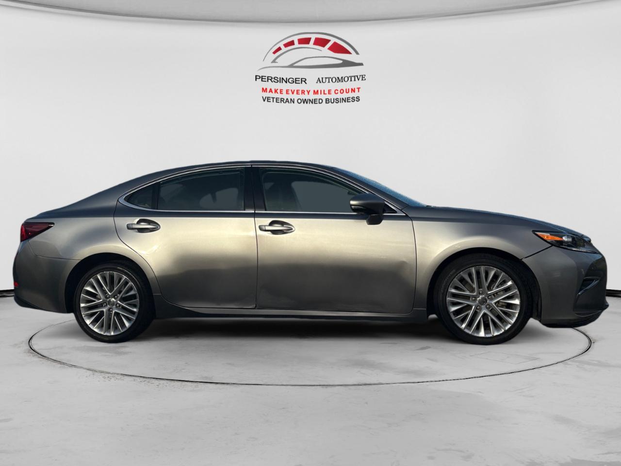 Lexus ES 350 4dr Sdn 2016