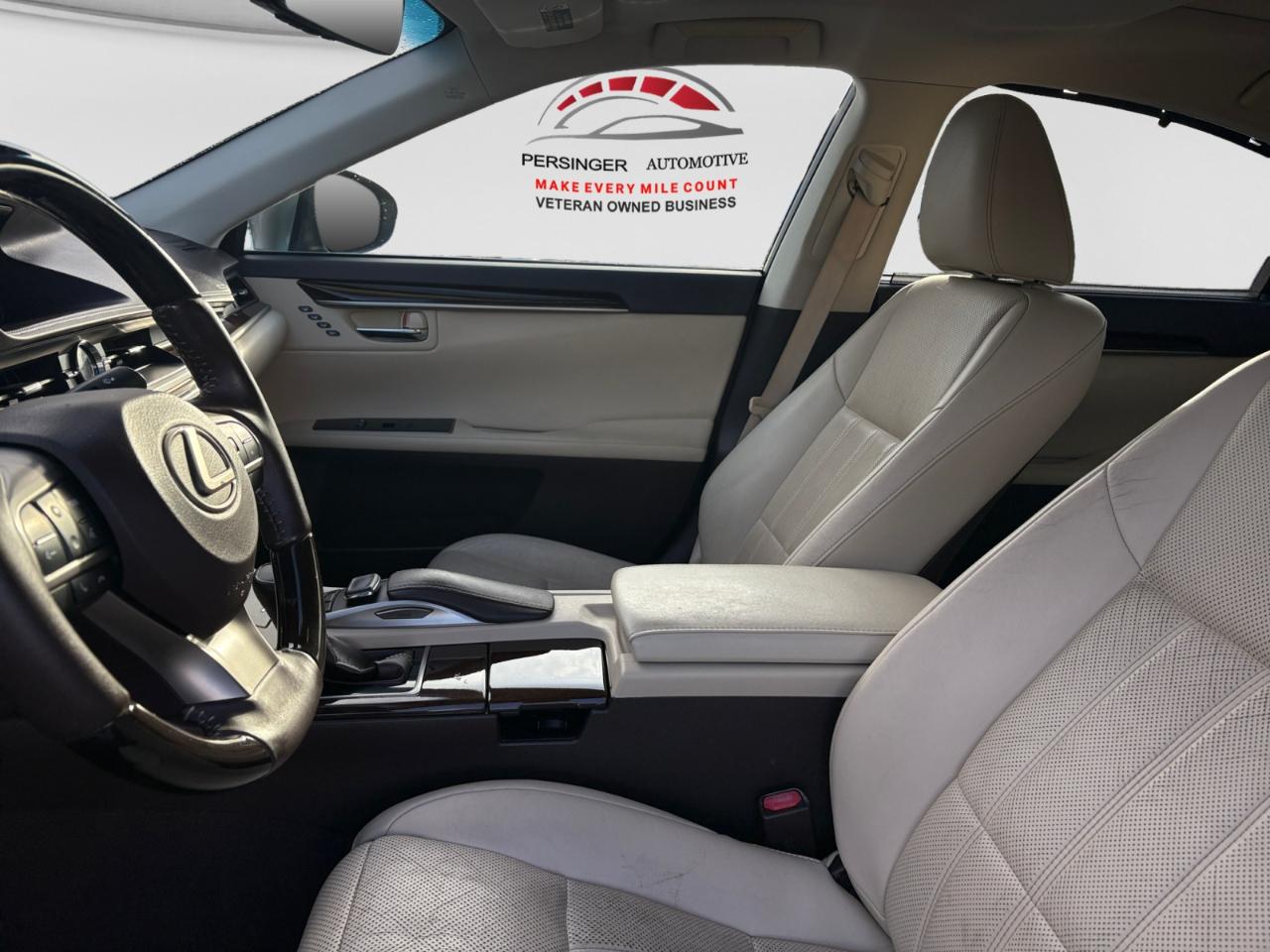 Lexus ES 350 4dr Sdn 2016