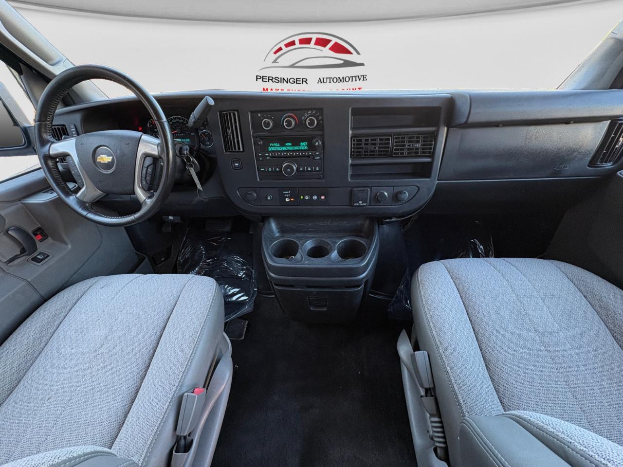 Chevrolet Express Passenger RWD 3500 155" LT w/1LT 2017