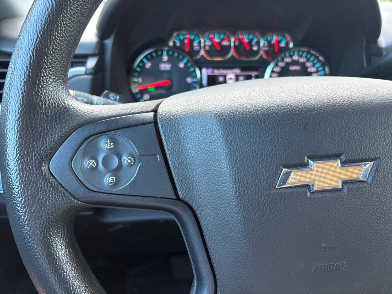 Chevrolet Tahoe 4WD 2018
