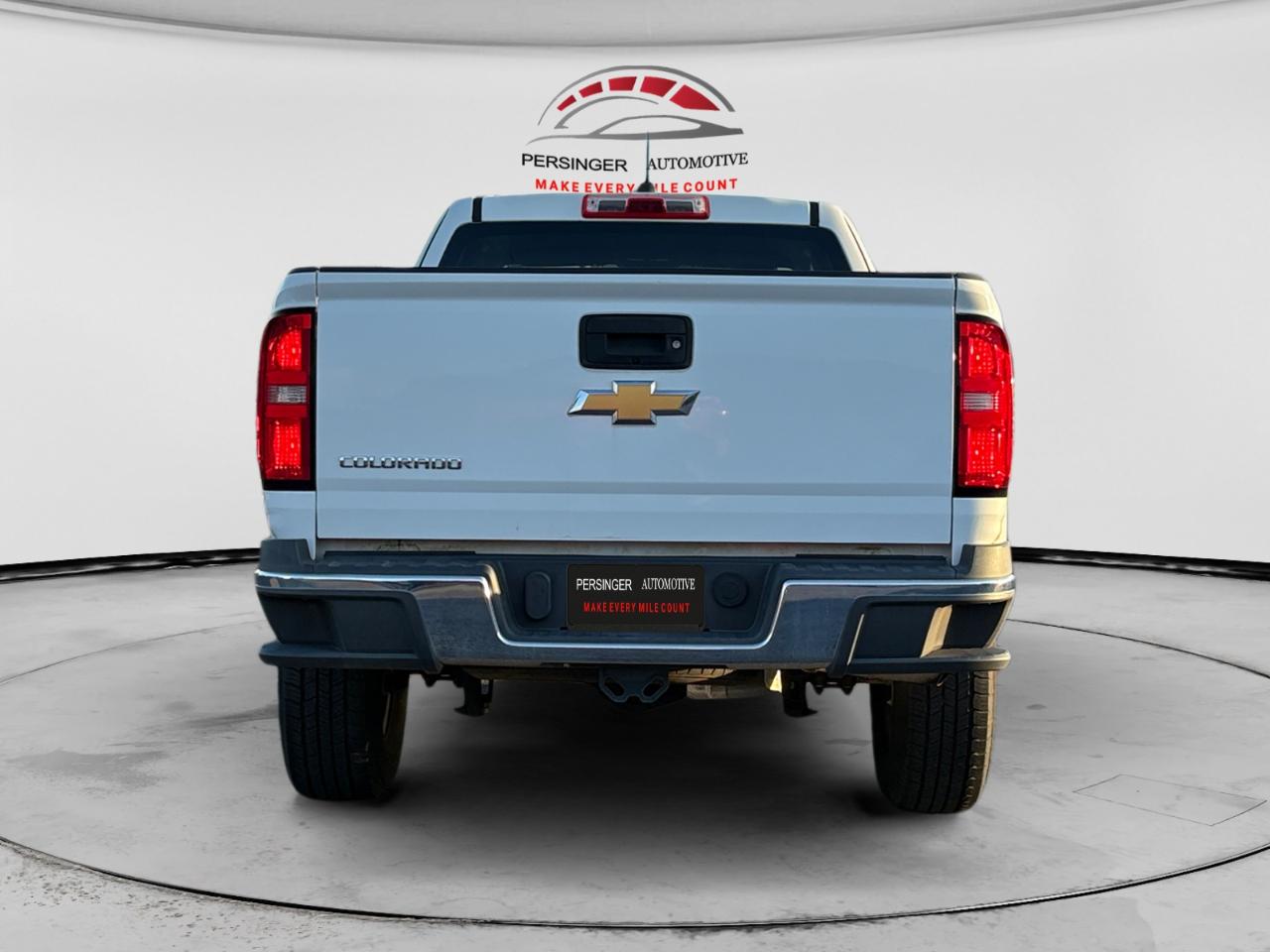 Chevrolet Colorado 2WD Ext Cab 128.3" WT 2017