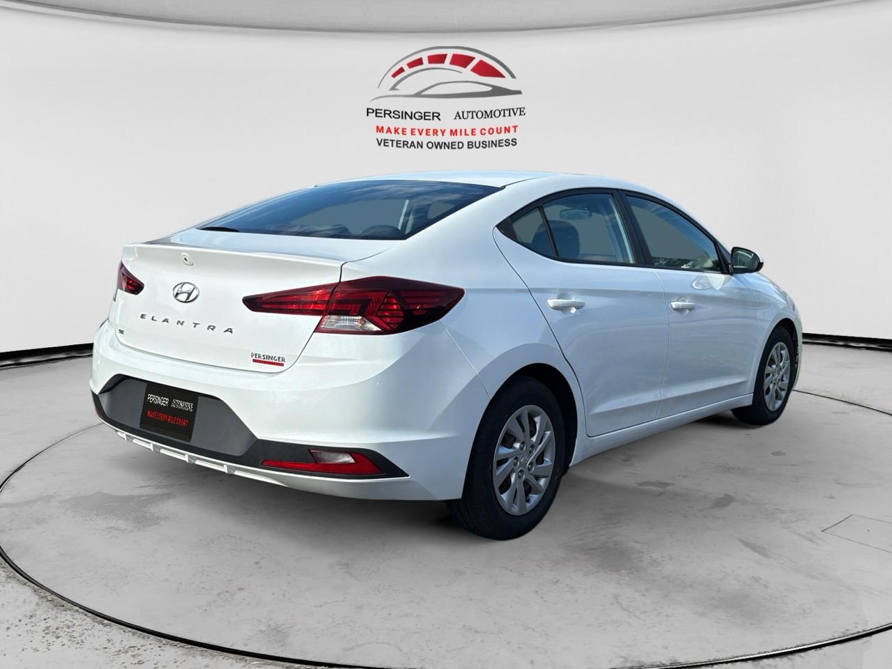 Hyundai Elantra SE IVT 2020