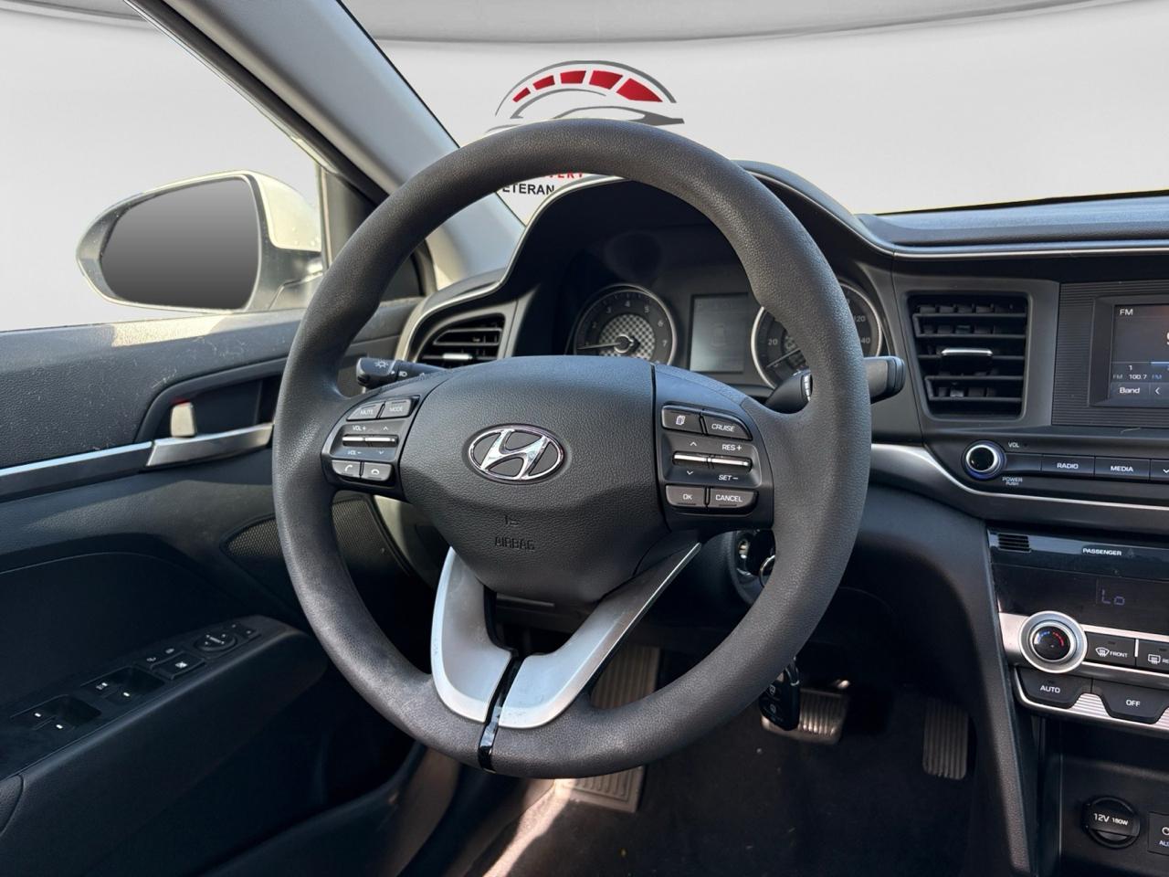 Hyundai Elantra SE IVT 2020