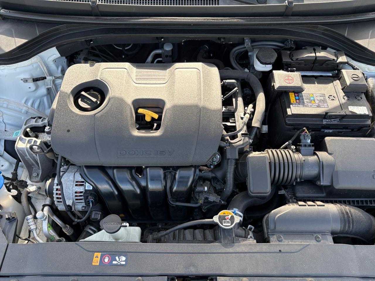 Hyundai Elantra SE IVT 2020
