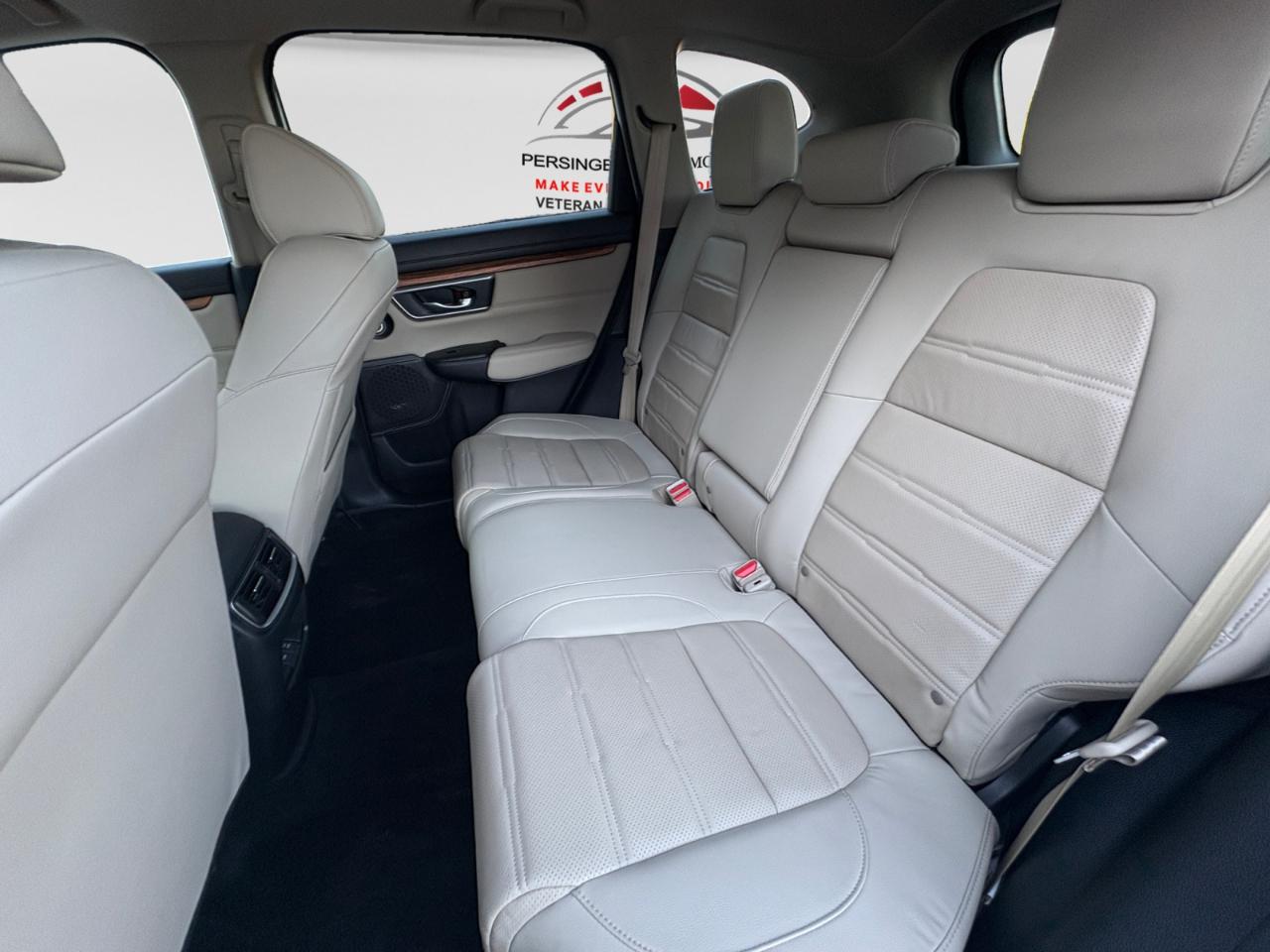 Honda CR-V Hybrid Touring AWD 2021
