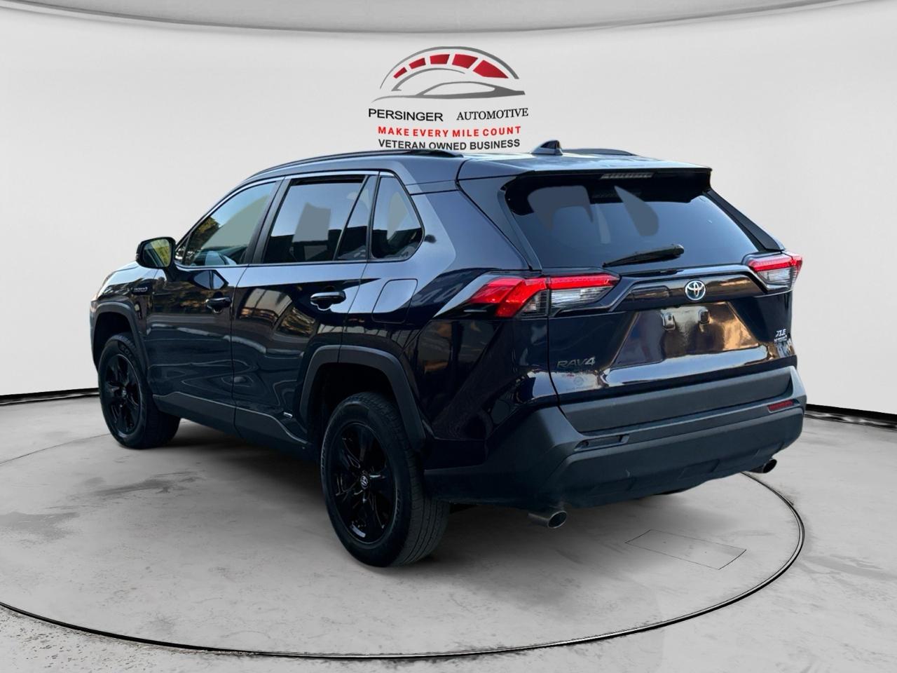 Toyota RAV4 Hybrid XLE AWD 2020