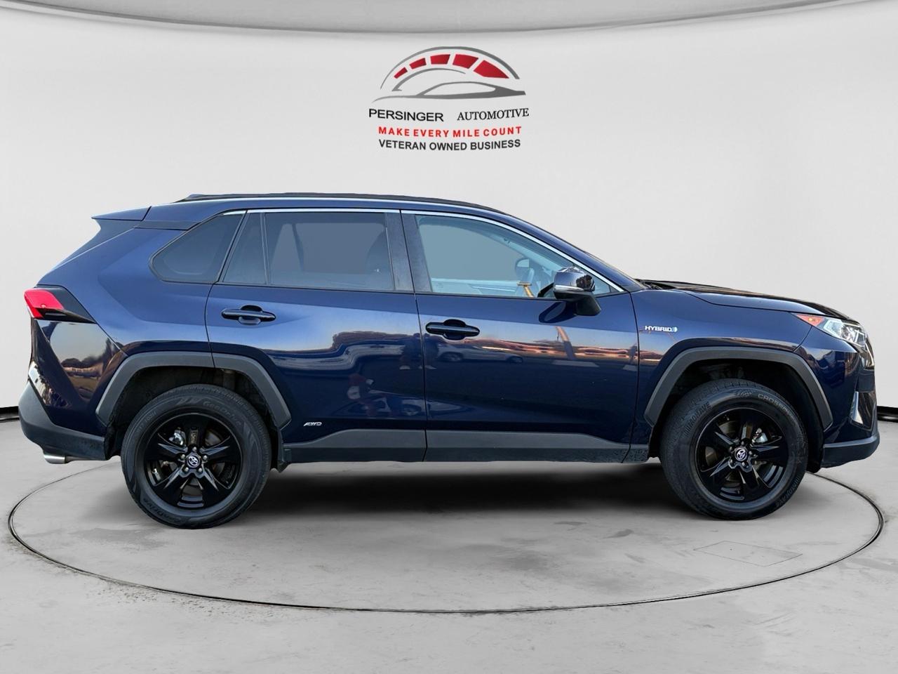 Toyota RAV4 Hybrid XLE AWD 2020