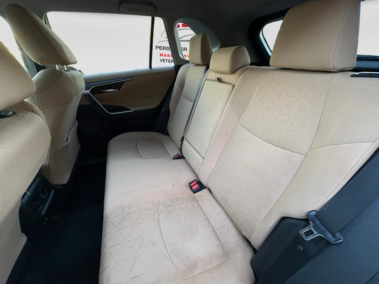 Toyota RAV4 Hybrid XLE AWD 2020