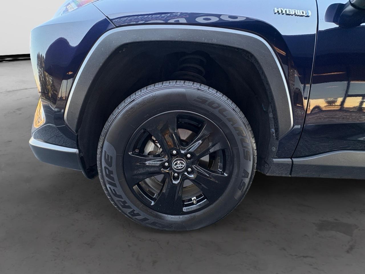 Toyota RAV4 Hybrid XLE AWD 2020