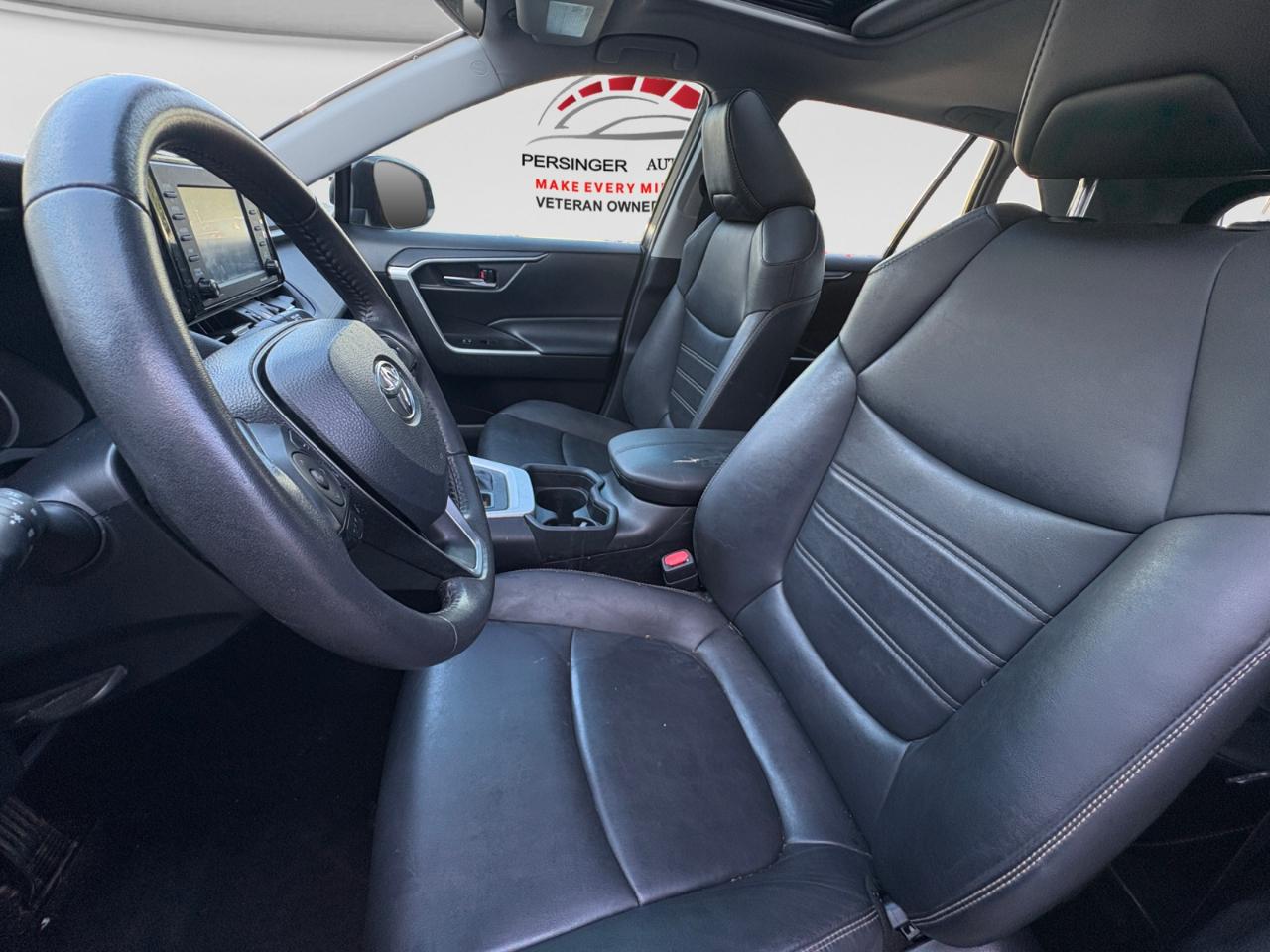 Toyota RAV4 XLE Premium 2021