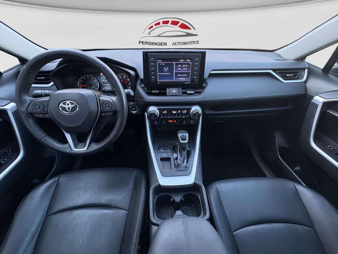Toyota RAV4 XLE Premium 2021