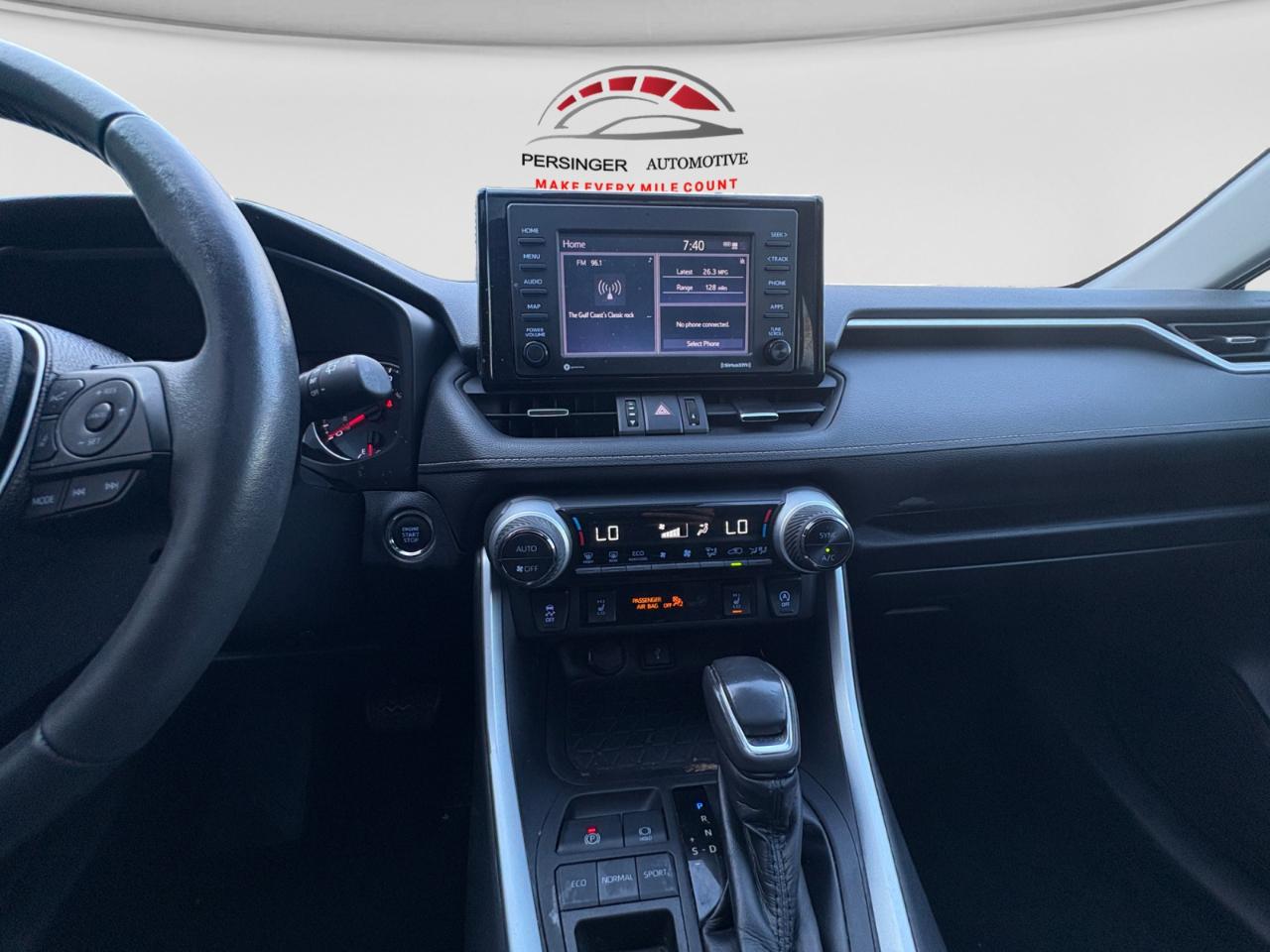Toyota RAV4 XLE Premium 2021