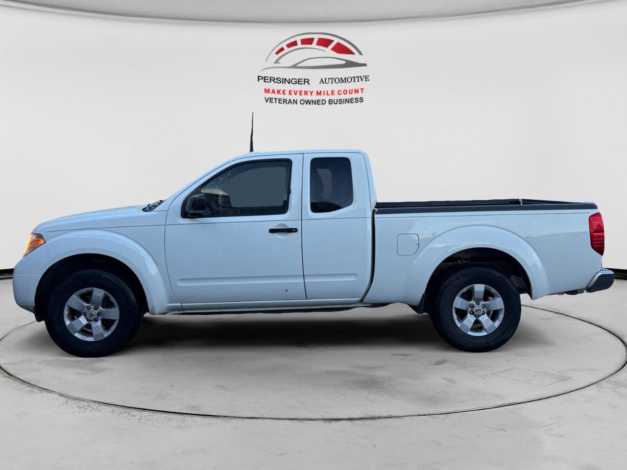 Nissan Frontier 4WD King Cab Auto SV 2013