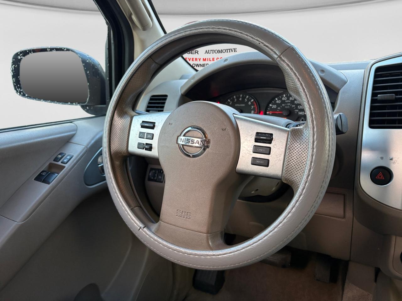 Nissan Frontier 4WD King Cab Auto SV 2013