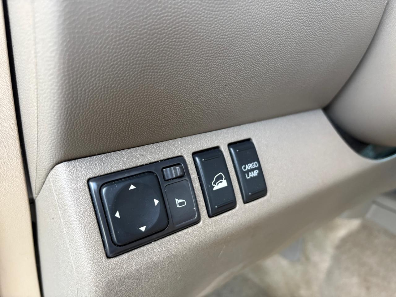 Nissan Frontier 4WD King Cab Auto SV 2013