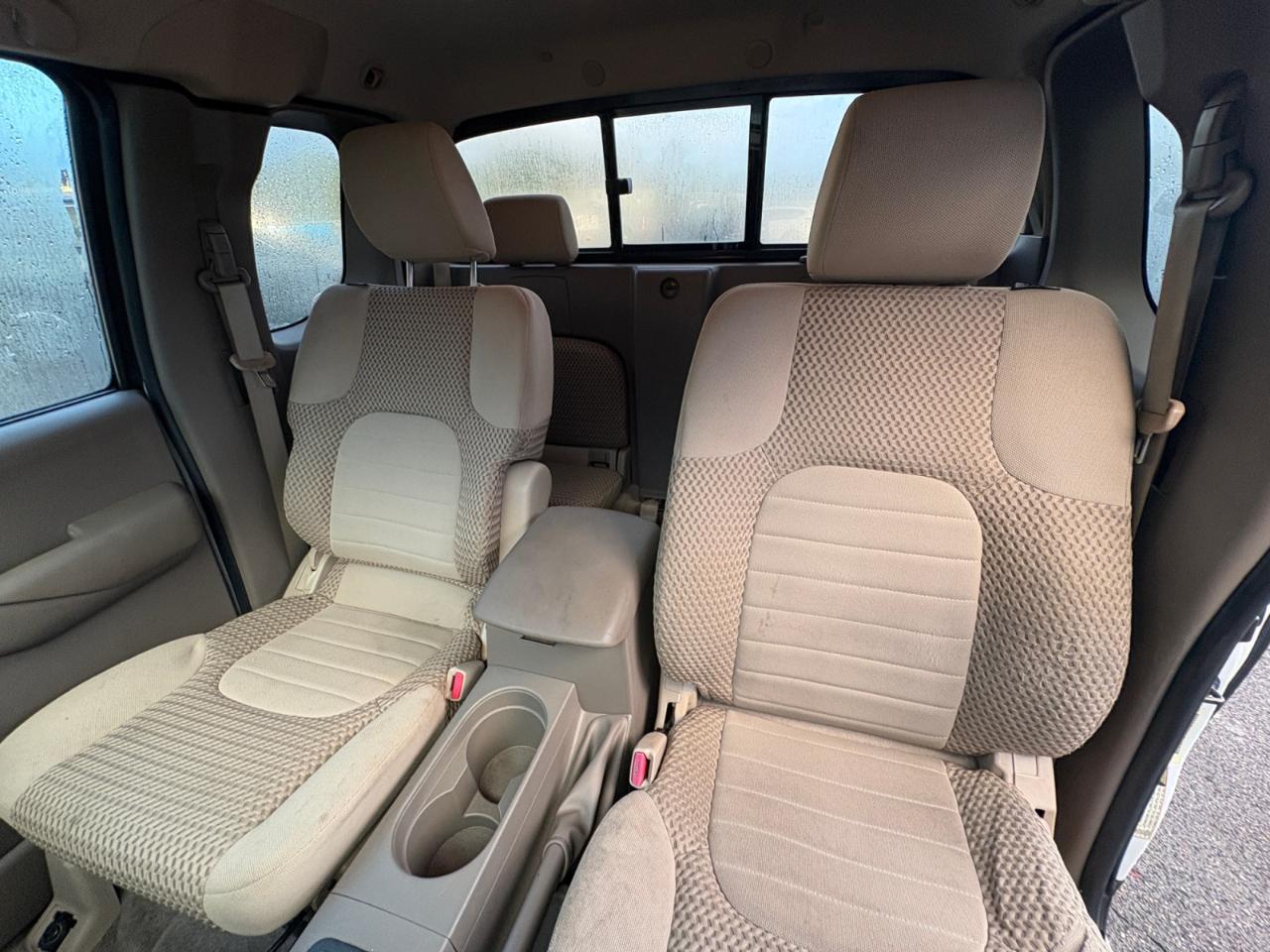 Nissan Frontier 4WD King Cab Auto SV 2013