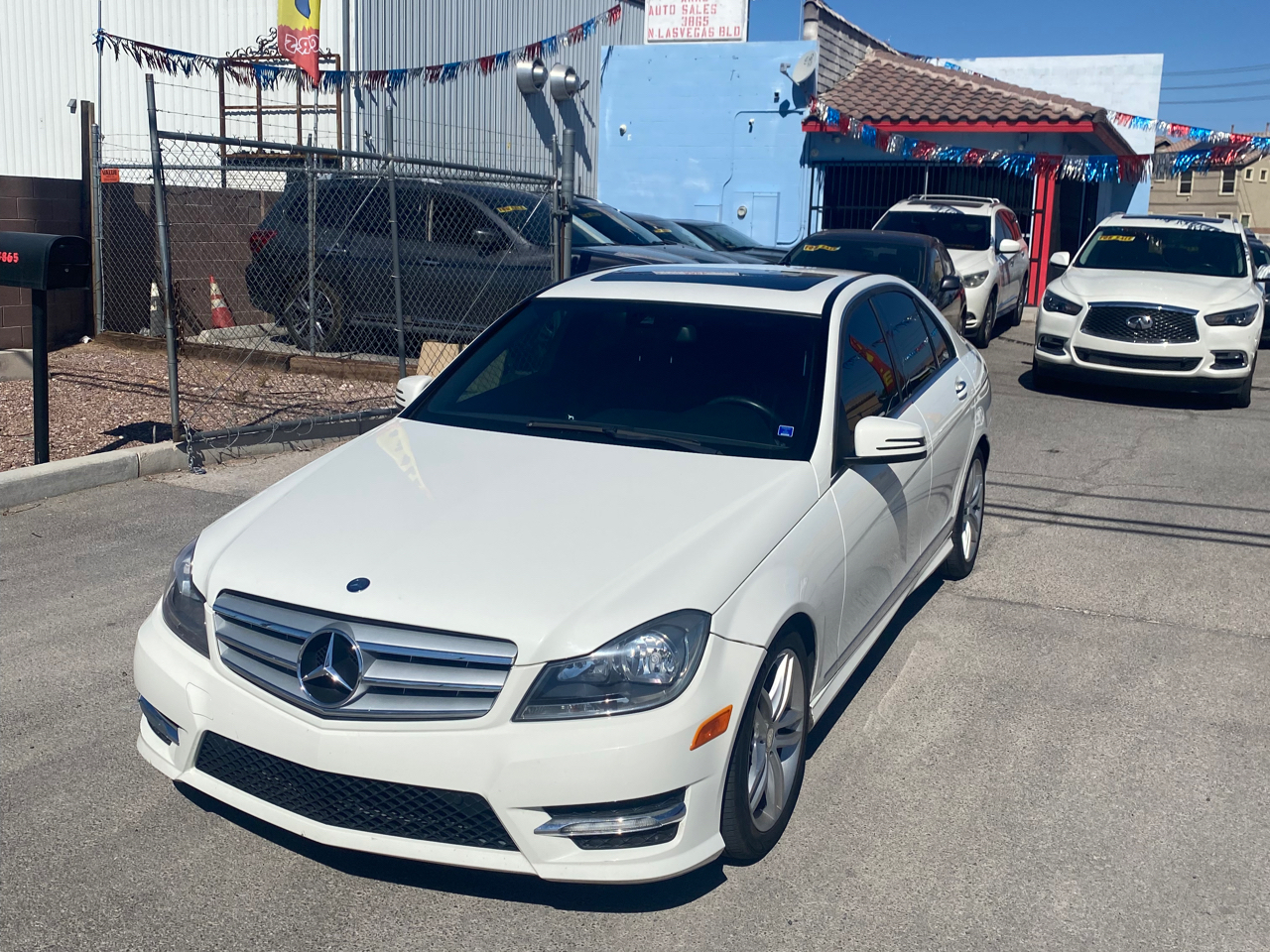 Mercedes-Benz C-Class C300 4MATIC Luxury Sedan 2012 Mercedes-Benz C-Class C300 4MATIC Luxury Sedan 2012