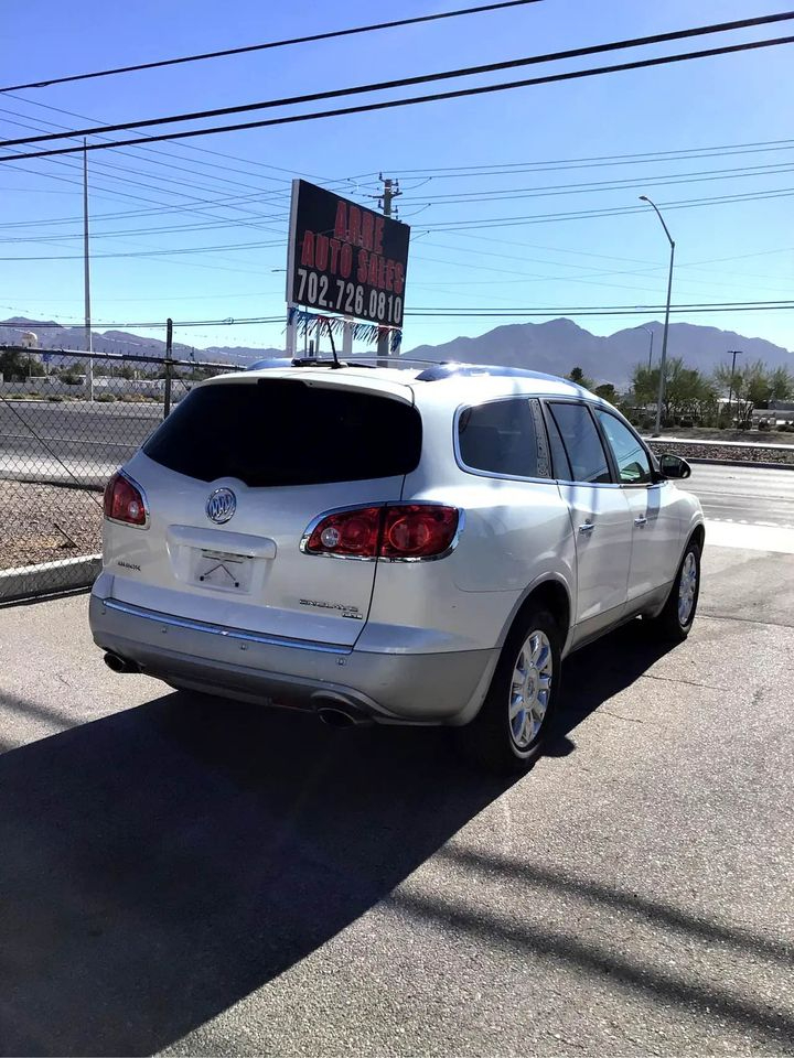 Buick Enclave  2011