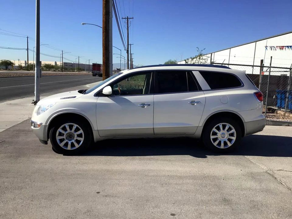 Buick Enclave  2011