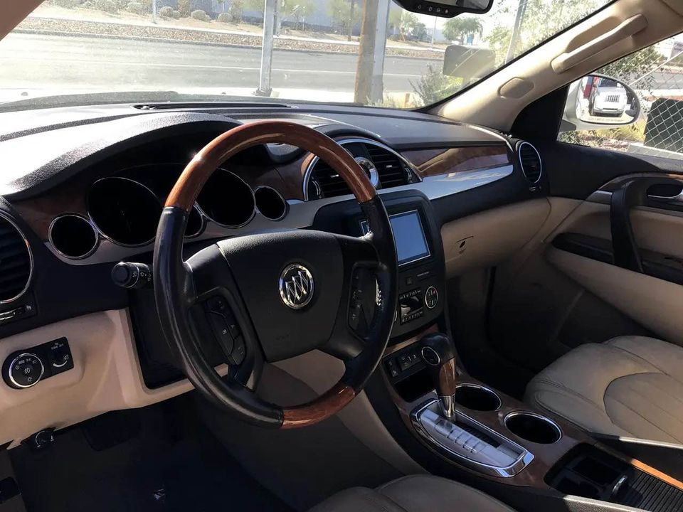 Buick Enclave  2011