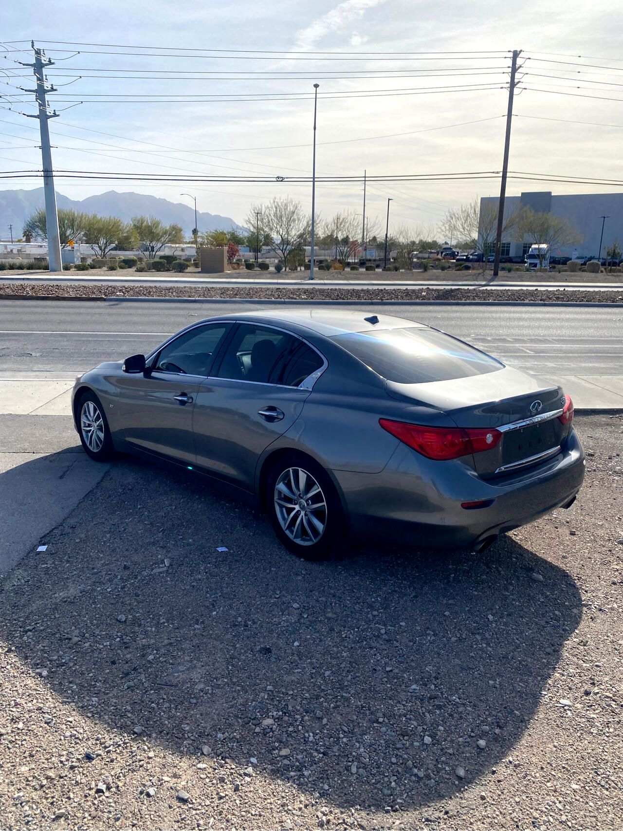 Infiniti Q50 Premium 2015