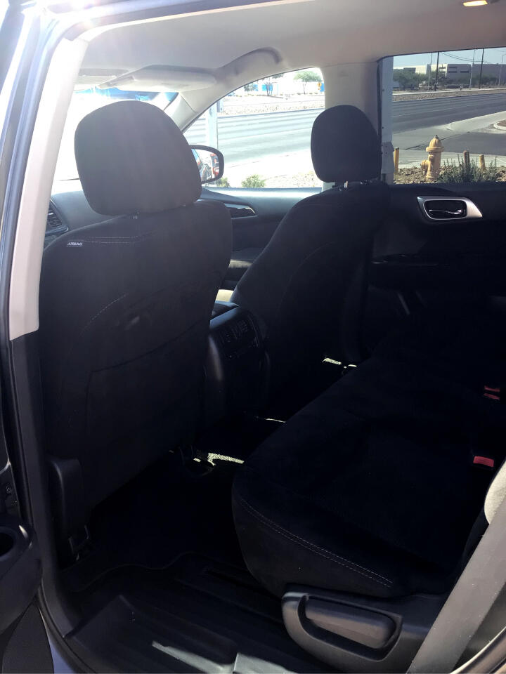 Nissan Pathfinder SL 2015