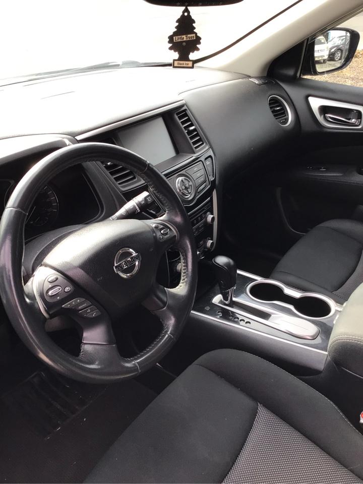 Nissan Pathfinder SL 2016