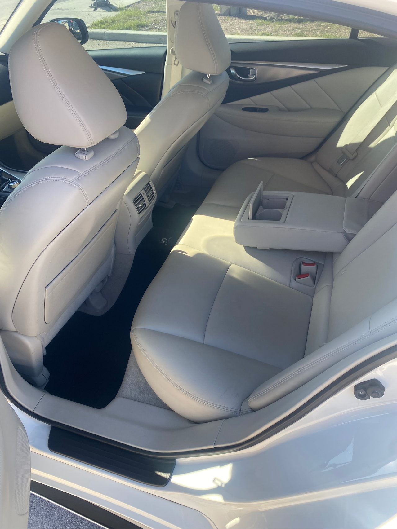 Infiniti Q50 Sport 2015