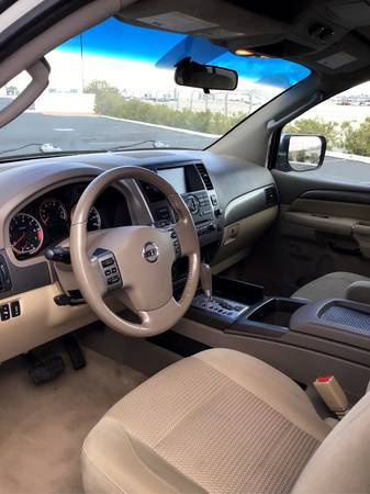 Nissan Armada SL 4WD 2015