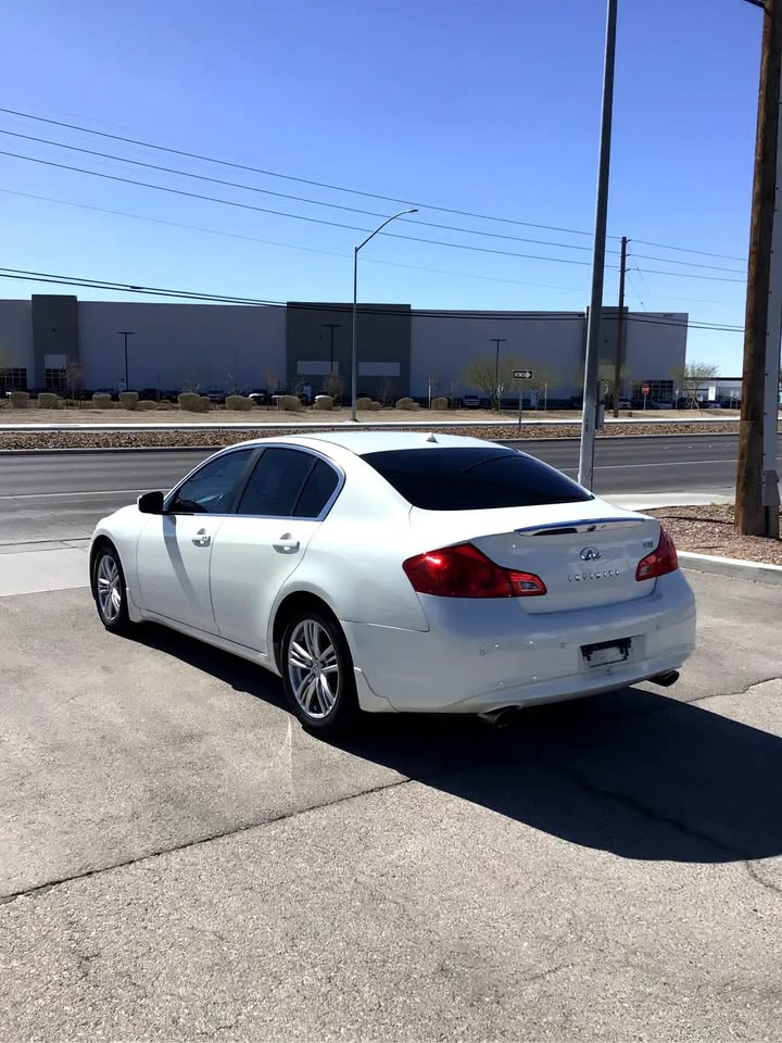 Infiniti G Sedan  2013