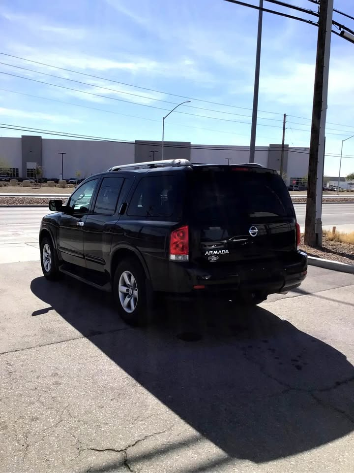 Nissan Armada SL 2013